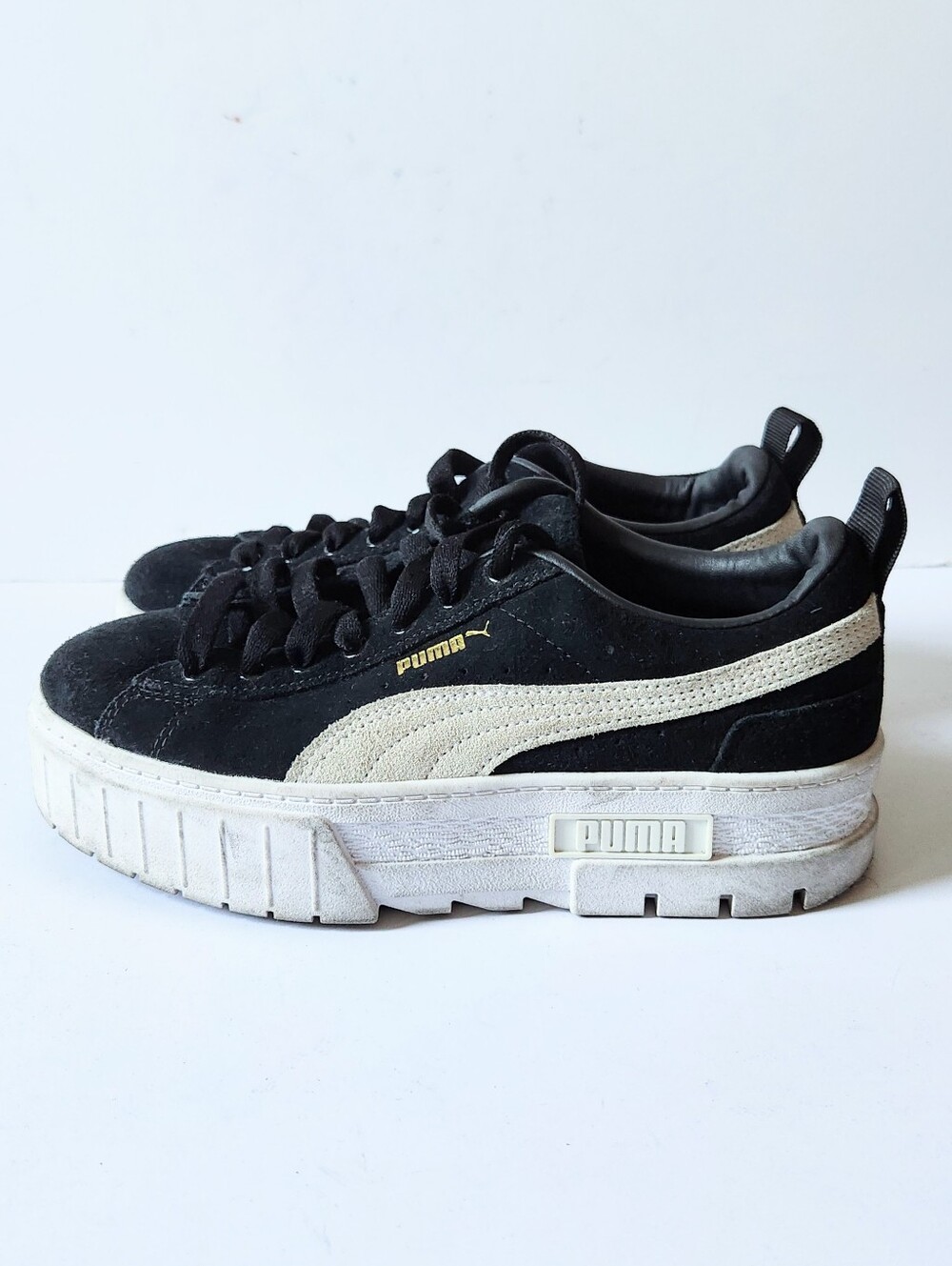 Puma Women's Y2K Platform Sneakers Black & White Suede, US 7.5